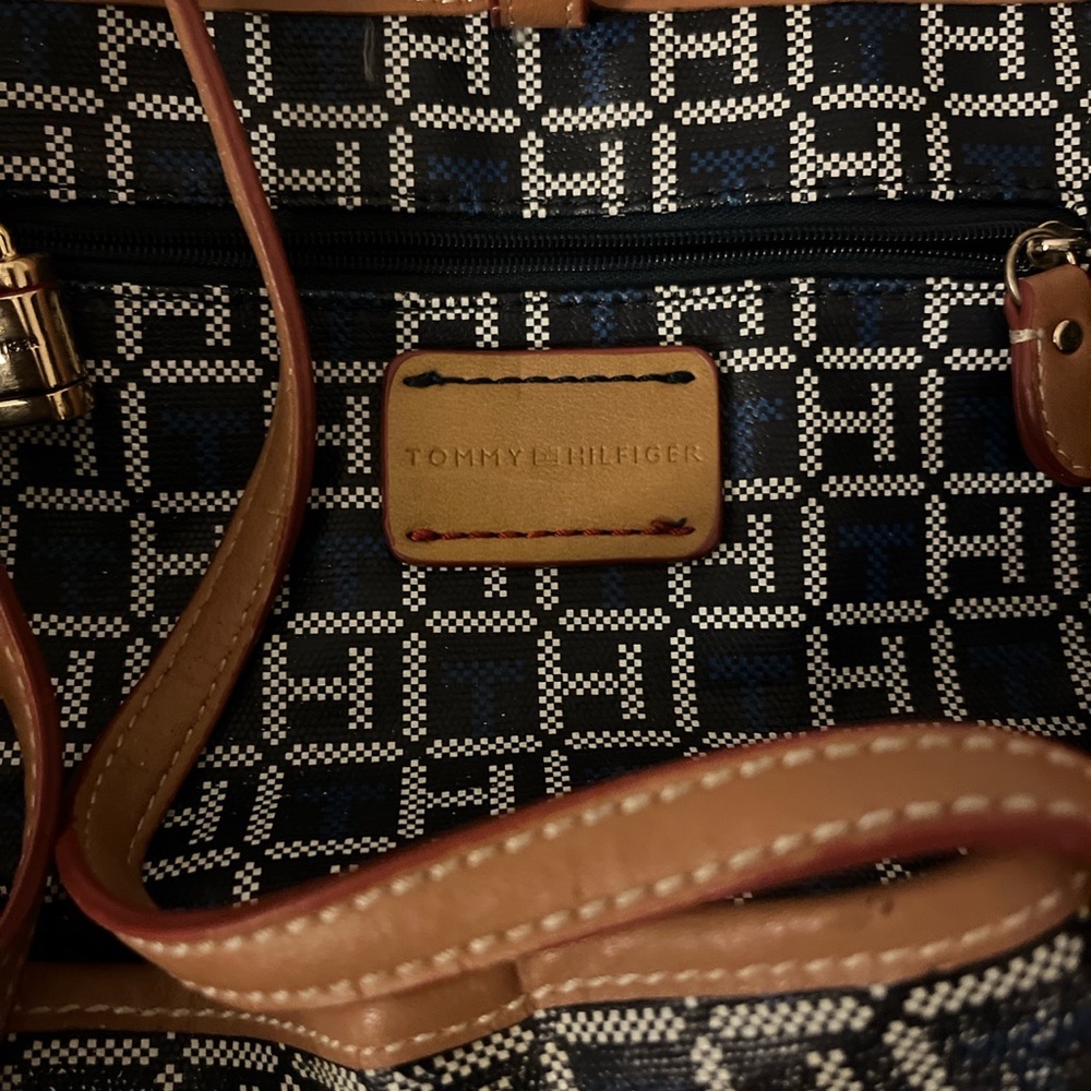 tommy hilfiger y2k purse